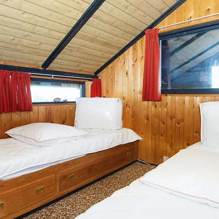 6 Person In Grenaa-by Traum